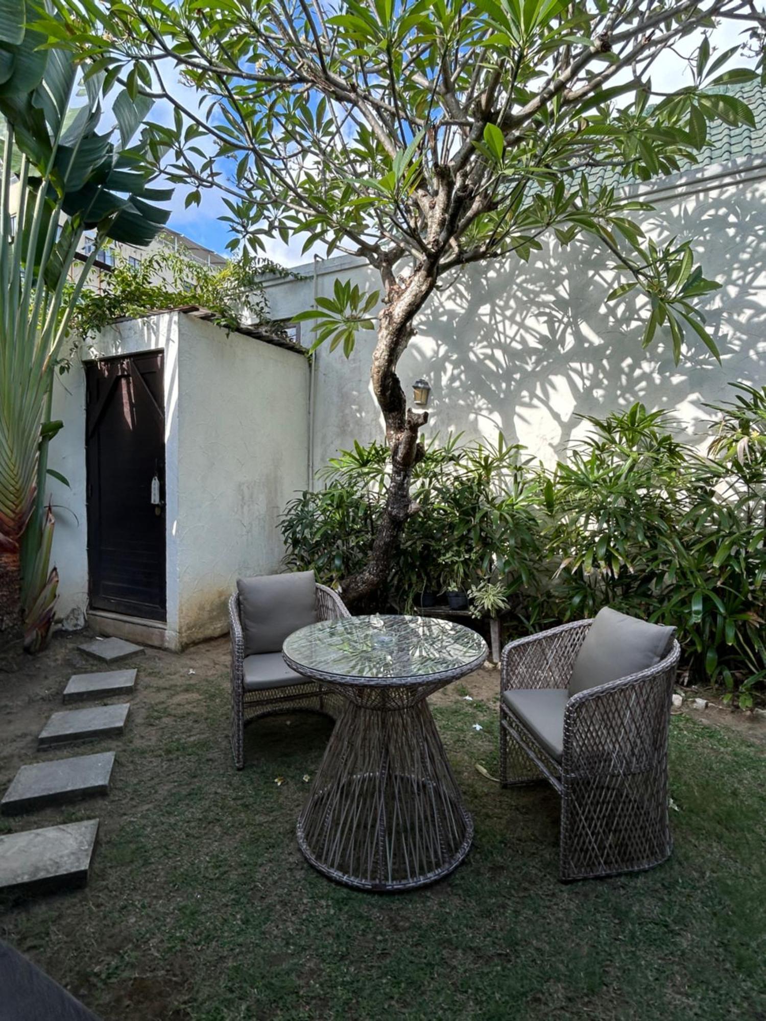 Artemis Villa Hotel Seminyak Exterior foto